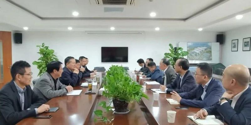 省興合集團總裁施建強調(diào)研金誠汽車、華通醫(yī)藥