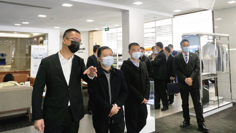 省供銷社、省興合集團領(lǐng)導(dǎo)赴金誠汽車開展基層“三服務(wù)”調(diào)研